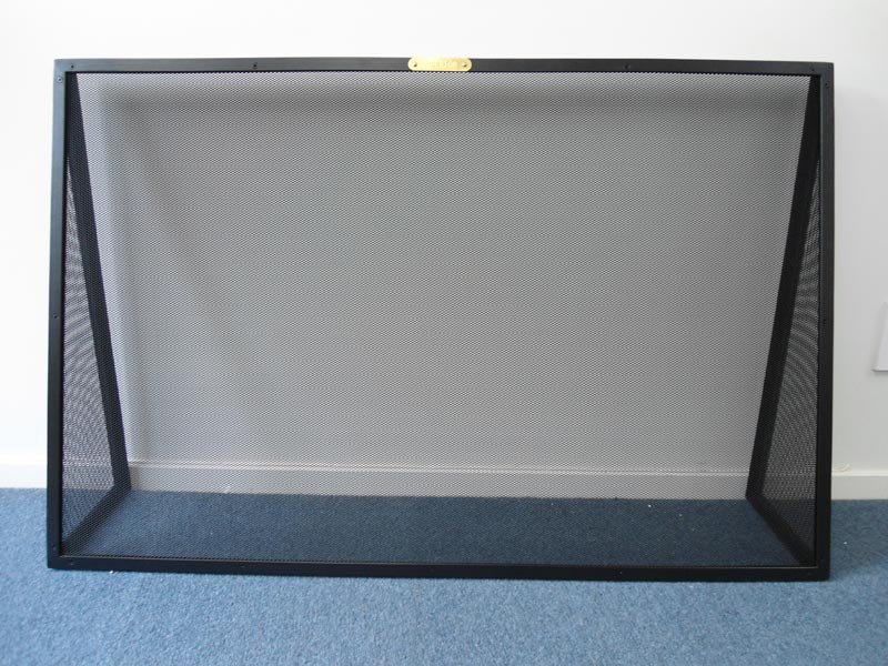 /storage/photos/1/Products/Trianglular-sided-Guard.jpg