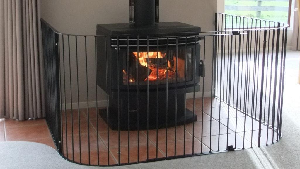 /storage/photos/1/Standard-Round-Cornered-Fireguard.jpg